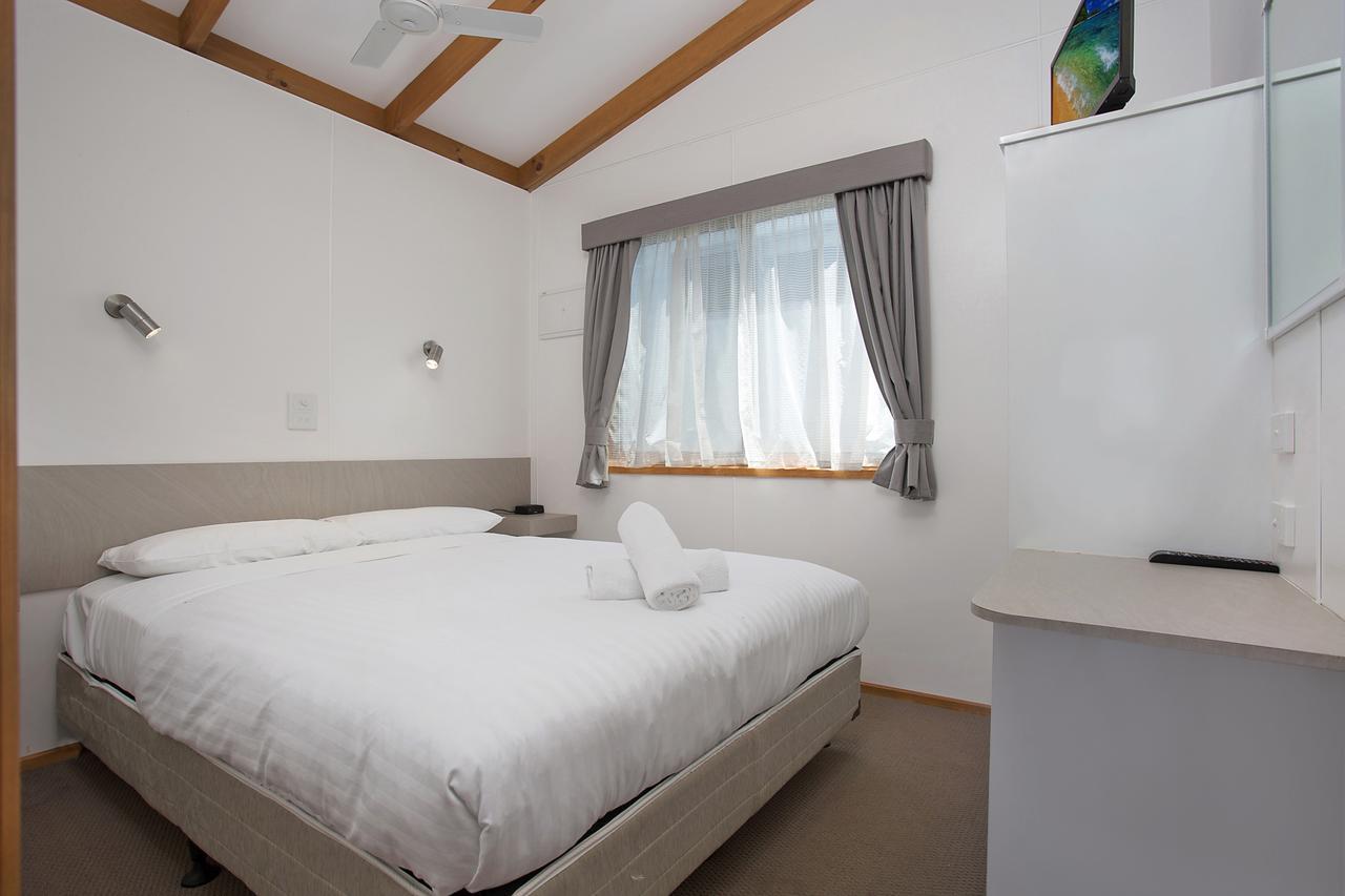 พอร์ตแลนด์ฮอลิเดย์วิลเลจ Hotel ภายนอก รูปภาพ